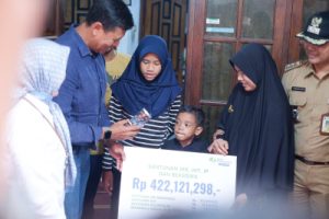 Keluarga Kurir Meninggal Saat Antar Paket Akhirnya Terima Bantuan |literat
