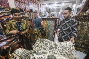 Kain Tenun Kapuas Hulu Dipromosikan di INACRAFT