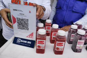 Sebotol Jus Anggur Berawal dari Kebun Depan Rumah