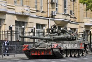 Barat Terus Cari Celah Lengserkan Putin