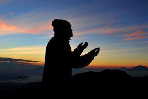 Sulit Cari Kerja? Yuk, Amalkan Doa Ini