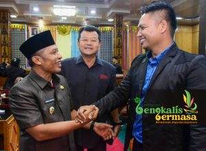 Kepada Legislatif Bupati Bengkalis Paparkan Gambaran Umum Laporan Keuangan Pemkab Bengkalis Usai Diaudit BPK RI