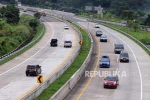 Tol Bocimi Seksi Cibadak-Sukabumi Diserahkan Waskita ke SMI