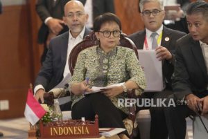 Tepis Isu Mundur, Menlu Retno Disebut Sedang Sibuk di Luar Negeri