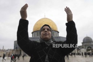 3 Doa yang Dibaca Nabi Muhammad Saat Mengalami Kesulitan