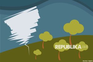 Angin Kencang Mengamuk di Sidoarjo, Satu Orang Meninggal Kejatuhan Material Bangunan