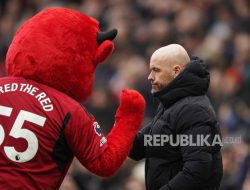 Liverpool Bungkam MU di Babak Pertama Lewat Comeback Sensasional