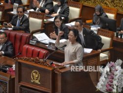 Puan Sampaikan Pidato di Paripurna Penutupan Masa Sidang