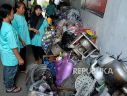 Bank Sampah Daur Ulang di Kampung Sudiroprajan