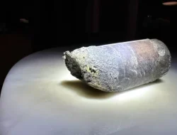 NASA: Rumah di Florida Terkena Sampah Luar Angkasa Pecahan Baterai ISS