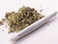 Polisi Sebut Artis Epy Kusnandar Positif Konsumsi Narkotika Jenis Ganja