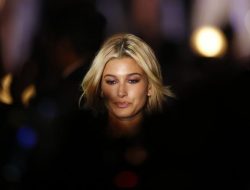 Hailey Bieber Hamil Enam Bulan, Justin Bakal Jadi Ayah!