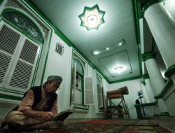 Khasiat Istighfar dan Datangnya Rezeki