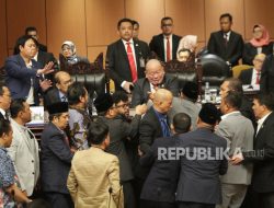 Sidang Paripurna DPD Sempat Ricuh, Senator Filep Interupsi Kritik Tatib
