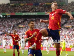Barcelona Bisa Mainkan Dani Olmo di La Liga