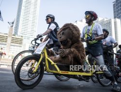 Aksi Peringati Hari Orang Utan Sedunia