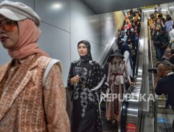 Bos OJK Sebut Perputaran Ekonomi di Industri Halal Dunia Capai Rp 36 Triliun