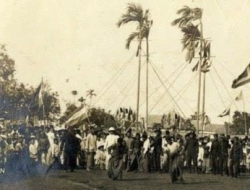 Panjat Pinang: Diciptakan Belgia, Dimodifikasi Prancis, Dibawa Daendels ke Hindia Belanda (bag 2)