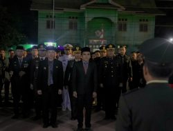 Bupati Rohil Hadiri Apel Kehormatan dan Renungan Suci dalam Rangka HUT ke-79 Kemerdekaan RI di Makam Pahlawan Kesuma Bakti