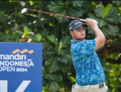Mandiri Indonesia Open 2024 Hari Kedua, Zheng Makin Kokoh, Peter dan Hansel Lolos Cut Off