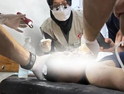 Pantang Menyerah! Relawan MER-C di Gaza Tetap Layani Pasien