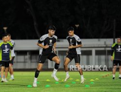 Jelang Laga Lawan Australia, Timnas Indonesia Jalani Latihan di Stadion Madya GBK