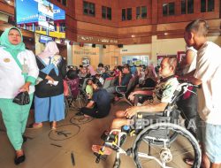 Ada Aksi Demo Tenaga Honorer, Layanan Kesehatan di RSUD Raden Mattaher Terganggu