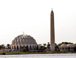 Jadwal Sholat Hari Ini dan Pesan Spiritual: Palembang, 09 November 2024