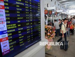 Pemerintah Turunkan Harga Tiket Pesawat Lebaran, Pembelian Mulai Hari Ini