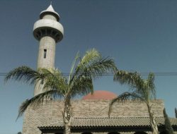 Makna Kedamaian di Tengah Kesibukan Kota Makassar: Jadwal Sholat Hari Ini 16 Mei 2025