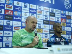 Bojan Hodak Ungkap Tekad Persib Tundukkan Dewa United di GBLA, Besok