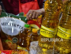 Mendag Tegaskan tak Ada Pemangkasan Distribusi Minyakita