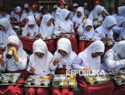 Jubir PCO Pastikan Menu MBG Penuhi Angka Kecukupan Gizi