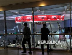 IHSG Loyo, Sektor Keuangan Turun Paling Dalam Karena Kebijakan Ini