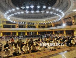 Orang Punya Banyak Harta Perlu Zuhud, ini Penjelasannya