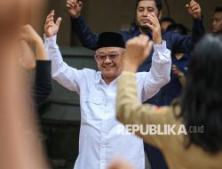 Mendikdasmen Tinjau Program MBG di Lamongan