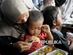 ‘Sebaiknya Dana Zakat tak Dipakai untuk Makan Bergizi Gratis’