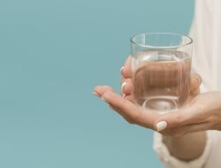 Kurang Minum Bisa Ganggu Mood dan Turunkan Daya Pikir