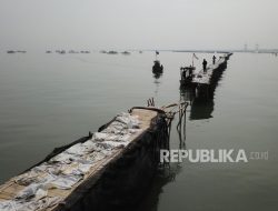 Pengakuan Nelayan: Pagar Laut Milik Agung Sedayu Group, Lapor ke TNI Malah Disuruh Diam