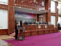 Bupati Rohil Sampaikan Nota Keuangan Ranperda  APBD Tahun 2025 Melalui Rapat DPRD