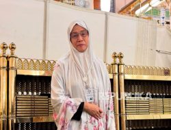 Ziarah ke Raudhah, Begini Khusyuknya Sri Mulyani Berdoa, Apa Saja yang Dipanjatkan?