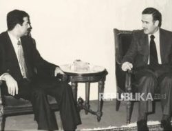 Mengapa Saddam Hussein Berambisi Bunuh Ayah Bashar Al-Assad?