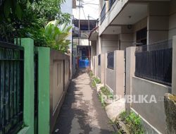 Terekam Kamera CCTV, Bocah PAUD Dijambret di Bandung Anting Emas Raib