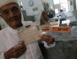 Ekonom: Kenaikan Usia Pensiun Jaga Stabilitas Program Jaminan