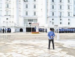 Pimpin Upacara Hari Ke-17, Sekdakab Ingatkan OPD untuk Menyelesaikan Semua Dokumen Penggunaan APBD Tahun 2024