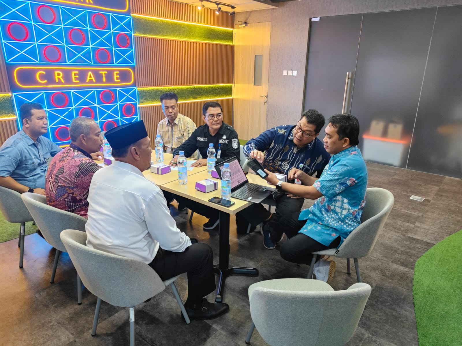 Bahas Layanan Darurat 112 dan Blank Spot, Empat Kepala PD Bengkalis Koordinasi ke Kementrian Komdigi