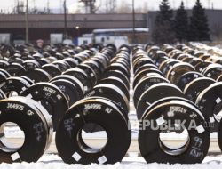 Krakatau Steel Ekspor 11.600 Ton Baja Canai Panas ke Eropa