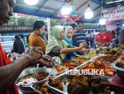 Menikmati Sajian Buka Puasa Khas Sumatera Barat