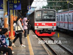 KAI Commuter Kembali Terima Kedatangan Dua Trainset KRL dari China