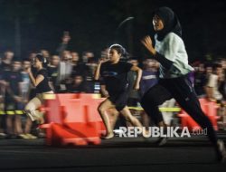Ratusan Muda Mudi Ikuti Lomba Adu Cepat Lari jelang Sahur di Balikpapan